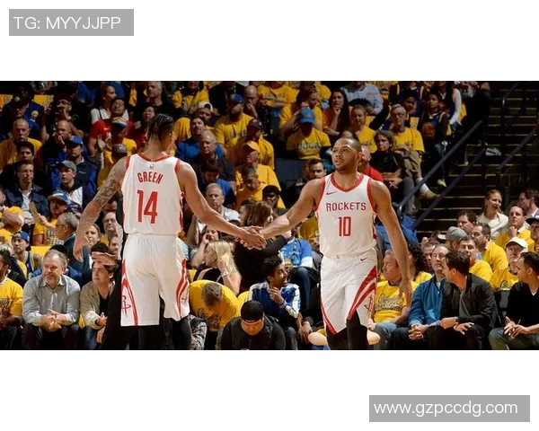 中国男篮迎战男丁格尔队全力以赴争取胜利展现团队精神与竞技风采